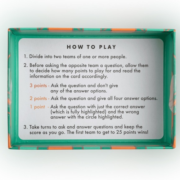 Skyline Collection By Yellow Cab Games Iconic Women Trivia Set - 140 Cards - NWT - Picture 3 of 7